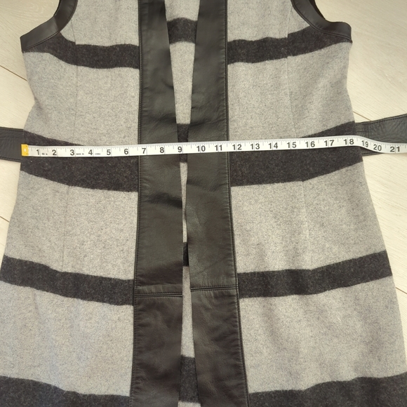 Iris Setlakwe Belted Wool Vest - Picture 6 of 10